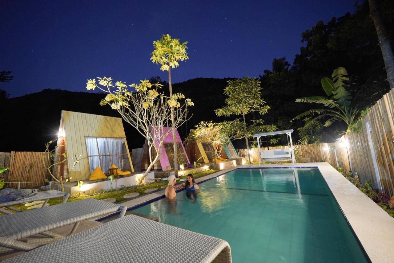 La Vie En Rose Hotel Senggigi Ngoại thất bức ảnh