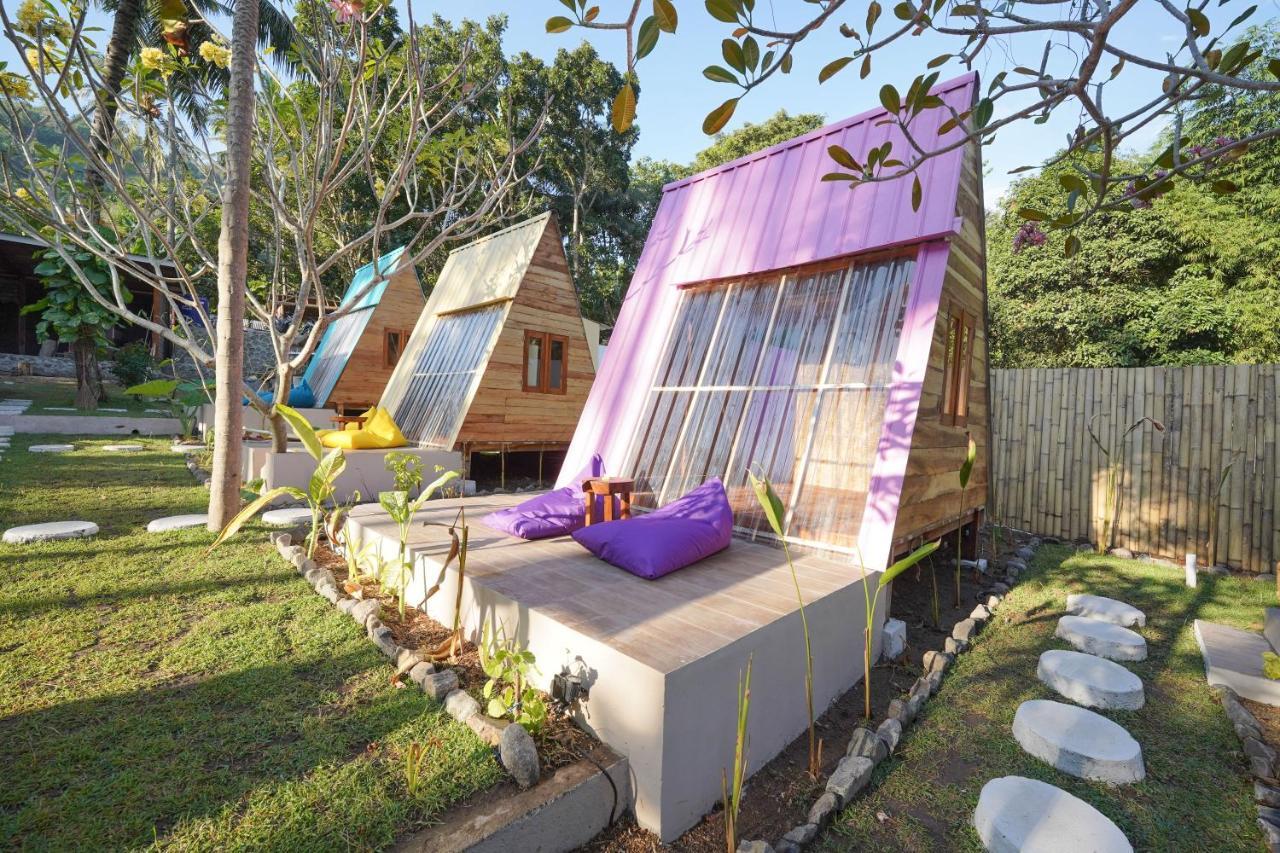 La Vie En Rose Hotel Senggigi Ngoại thất bức ảnh