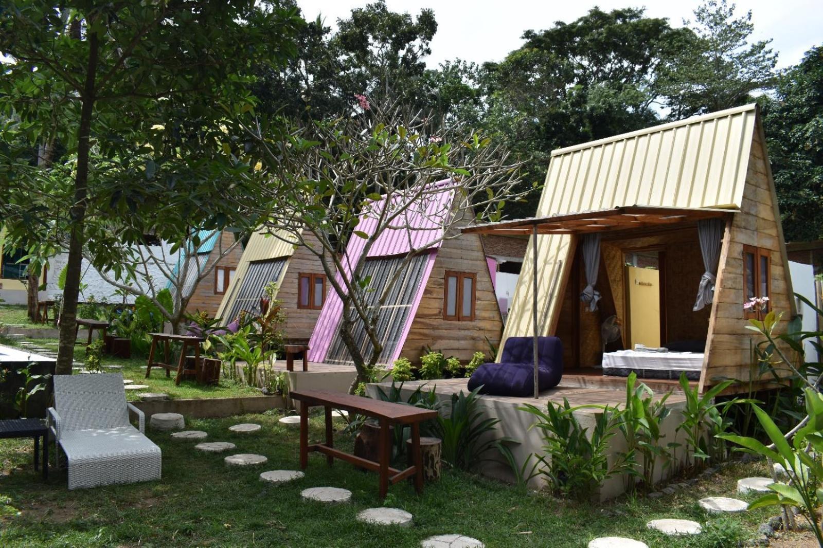 La Vie En Rose Hotel Senggigi Ngoại thất bức ảnh